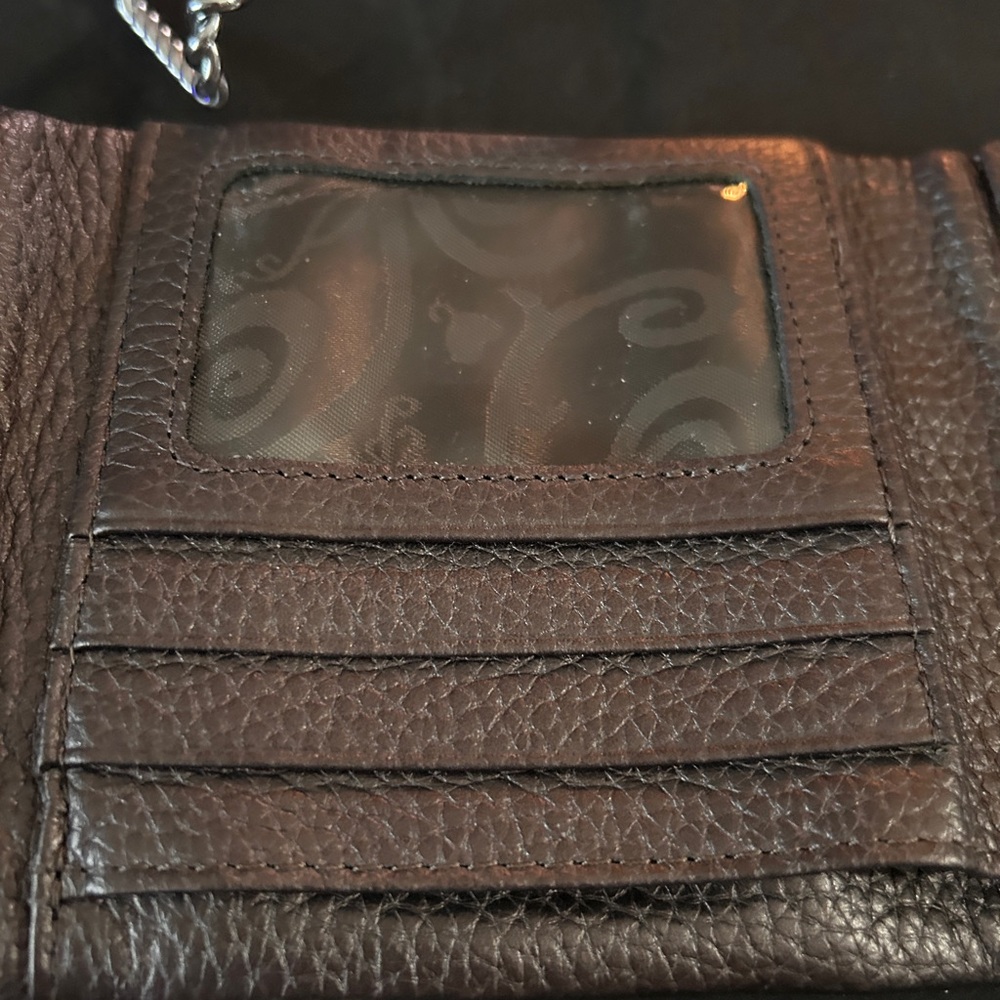 Sold
Brighton Brown Pebbled Leather ID Wallet with Silver Toggle Detail - Picture 12 of 14